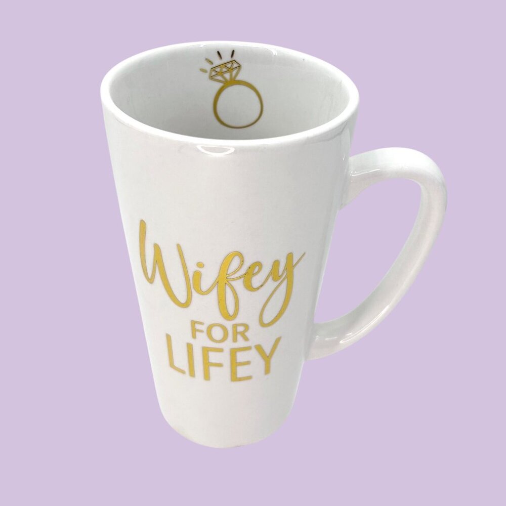 NWT WIFEY FOR LIFEY TALL WHITE & GOLD CERAMIC MUG WEDDING BRIDE GIFT RING
